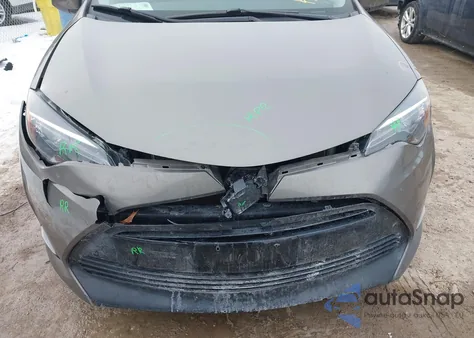 2017 Toyota Corolla Le z USA, uszkodzony, nr VIN 2T1BURHE7HC800510